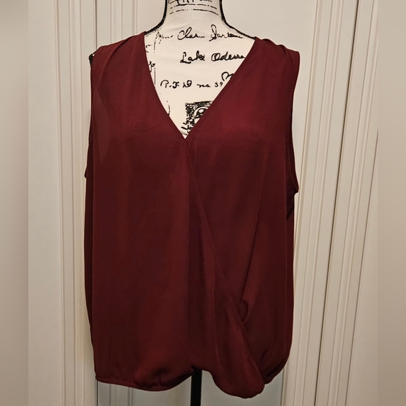 LOFT Tops - LOFT Relaxed Burgundy Blouse Sleeveless